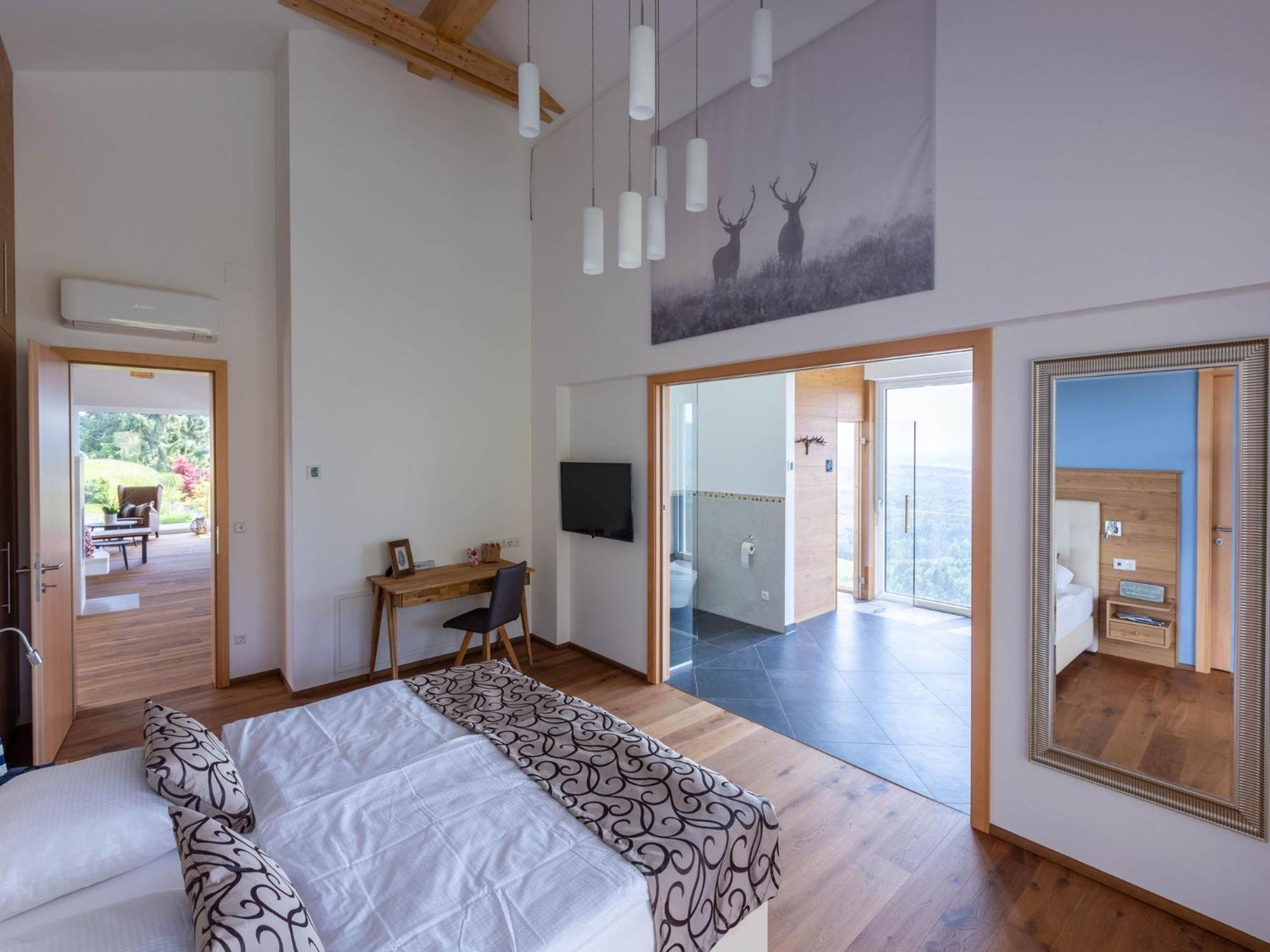 Greim15 --- Ganzes Ferienhaus Mit Fernsicht, Pool, Wellness ドイチュランツベルク エクステリア 写真