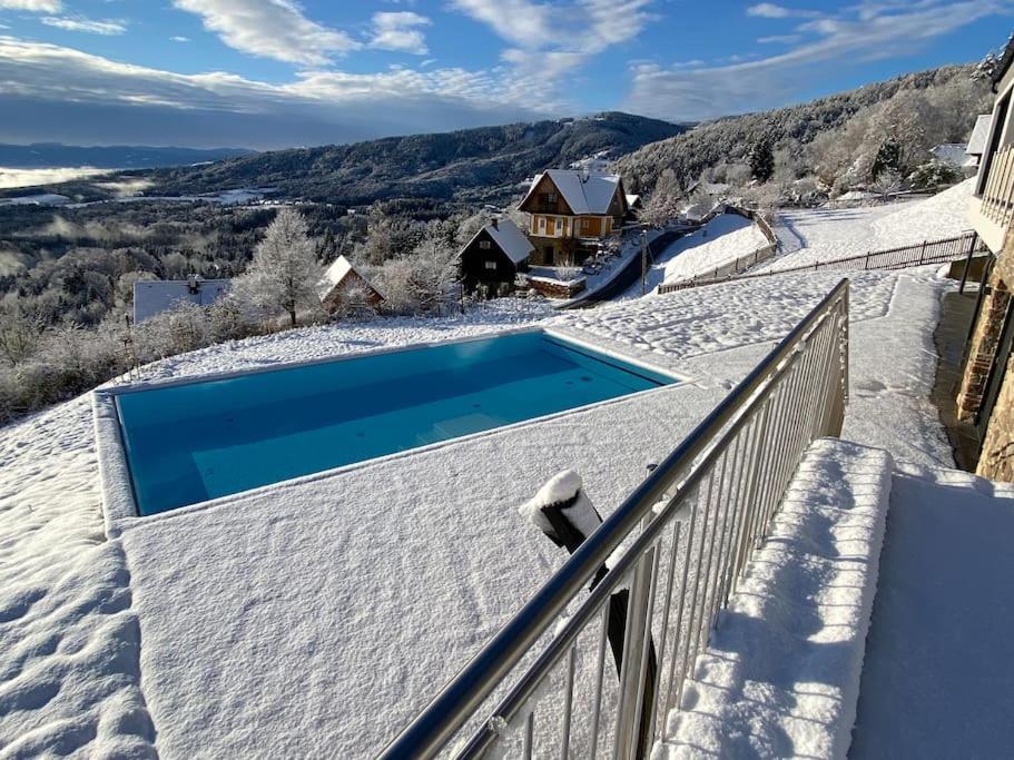 Greim15 --- Ganzes Ferienhaus Mit Fernsicht, Pool, Wellness ドイチュランツベルク エクステリア 写真