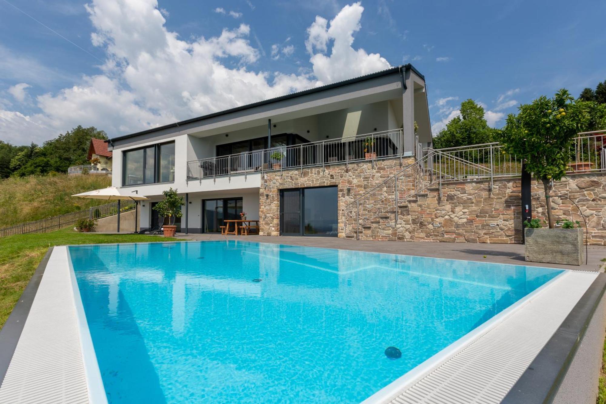 Greim15 --- Ganzes Ferienhaus Mit Fernsicht, Pool, Wellness ドイチュランツベルク エクステリア 写真
